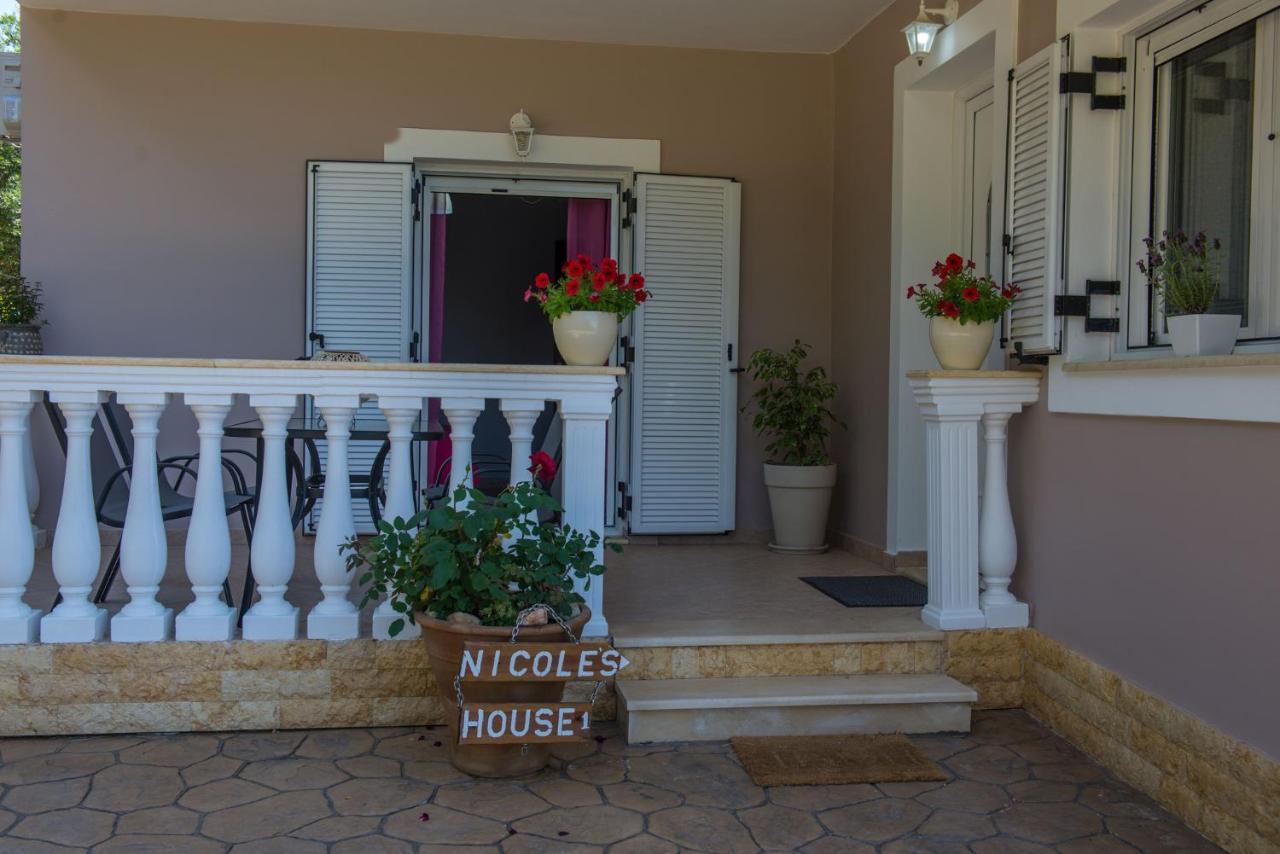 Nicoles Houses Arillas  Bagian luar foto