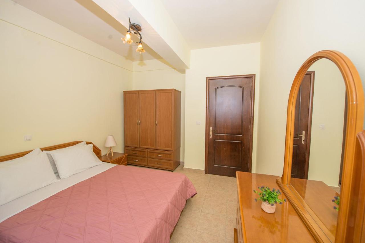Nicoles Houses Arillas  Bagian luar foto